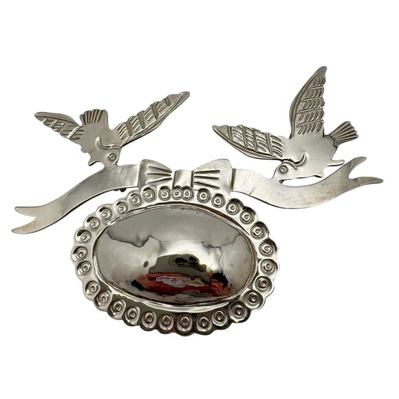 Bird Bow Oval Brooch Pin Pendant Vintage Silver-Toned Silver Plate? - Picture 1 of 10